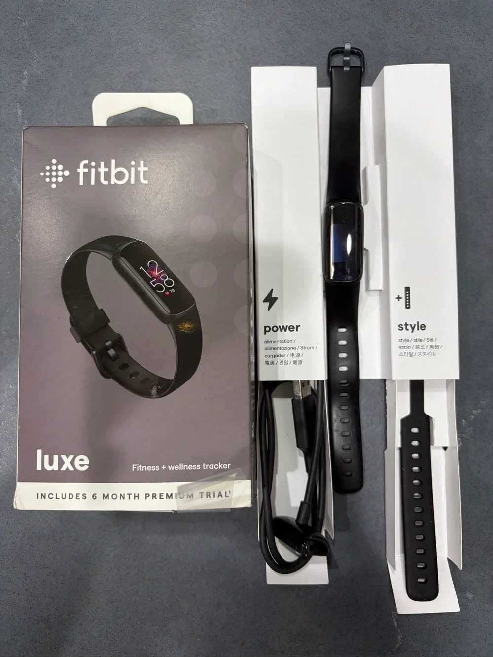 fitbit Luxe Fitness & Wellness Tracker - Black